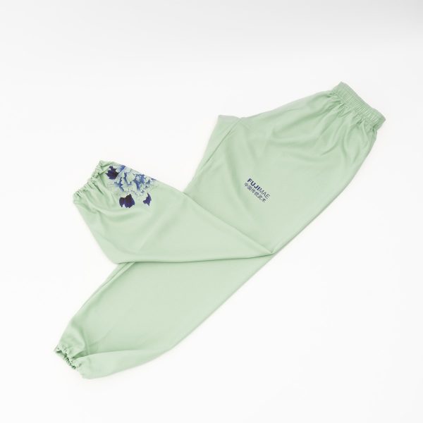 Alternative view of Qïng Porcelain SS Tai Chi Uniform